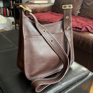 EUC Vintage COACH 9966 In Mahogany